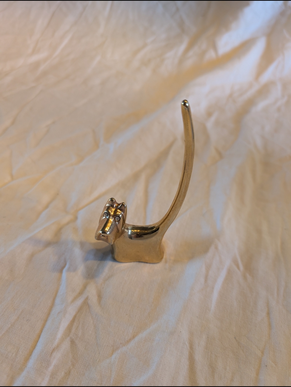 2/30$ Brass Dog Ring Holder